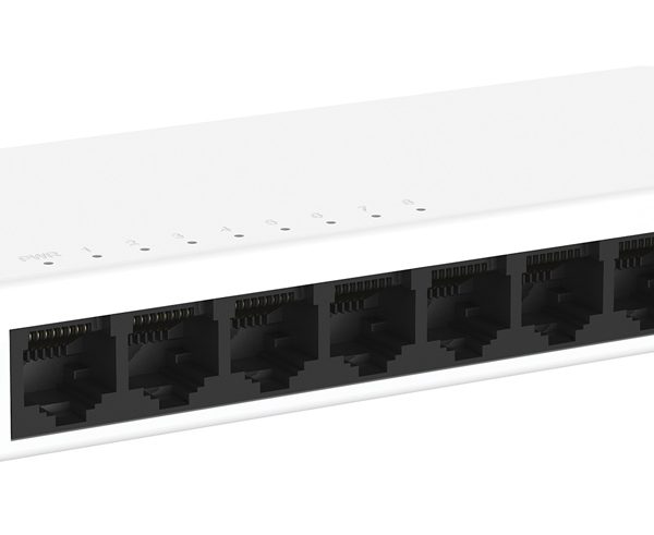 STRONG switch SW8000P, 8x Gigabit θύρες, 1000Mbps