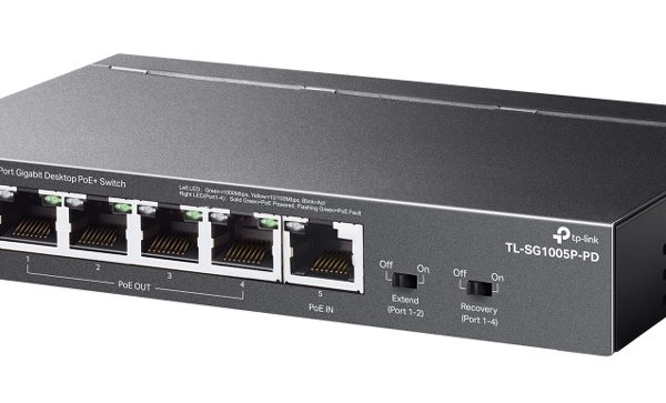 TP-LINK desktop switch TL-SG1005P-PD, 5x Gigabit θύρες, PoE+, UN/1.0